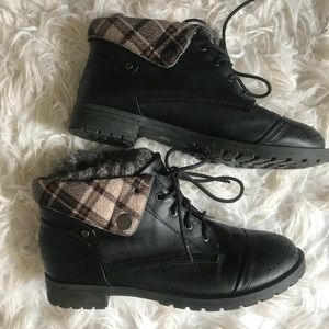 Plaid booties!